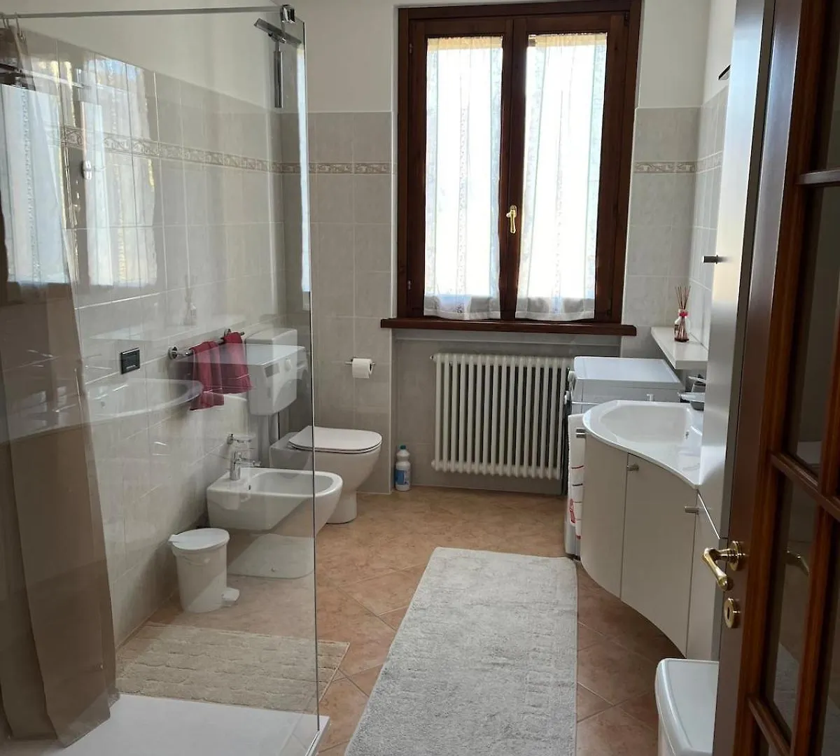 Apartment Appartamento La Fabiola Langhirano Italy